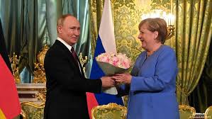Merkel și Putin – O ultimă întrevedere oficială | Europa | DW | 21.08.2021