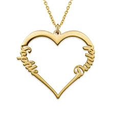 christmas gift for wife contour heart pendant necklace with two names in 18k gold vermeil mothers necklace custom necklace for mom