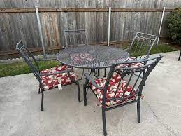 Patio Furniture Round Table And 4