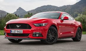 2015 (mmxv) was a common year starting on thursday of the gregorian calendar, the 2015th year of the common era (ce) and anno domini (ad) designations, the 15th year of the 3rd millennium. Ford Mustang 2015 Preis Update Crashtest Autozeitung De