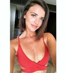 lucy mecklenburgh reveals holiday