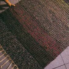 weaving rag rugs