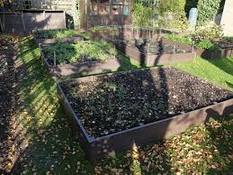 recycled plastic planks for raised beds