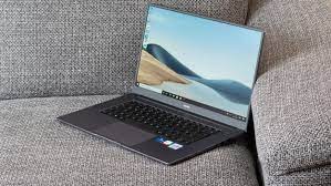 Huawei Matebook D 15 AMD Review : Budget Laptop with Stylish Design :  Newstrend TV