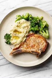 easy pan seared pork chops recipe