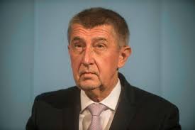 L'ex-Premier ministre tchèque soupçonné en France de blanchiment de fraude  fiscale - La Libre
