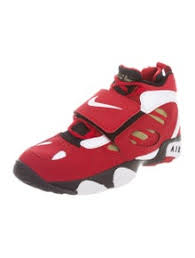 The sanders family have been creating handmade english shoes across five generations since 1873. Nike Air Diamond Turf Ii Deion Sanders Sneakers W Tags Shoes Wu223494 The Realreal