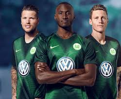 Wolfsburg fußball trikot 2011/12 weg aus jersey unterzeichnete adidas langarm player issue. Vfl Wolfsburg Prasentiert Das Wolfe Trikot Fur Die Saison 2018 2019 Fussballboard Fussball Forum