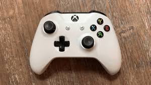 Fortnite building skills and destructible environments combined with intense pvp combat. How To Connect Your Xbox Wireless Controller To Your Iphone To Play Games More Easily Ios Iphone Gadget Hacks