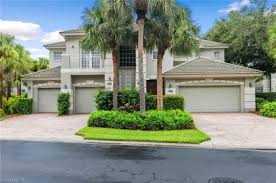 homes in north naples fl