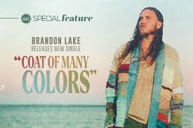 brandon lake releases le track coat
