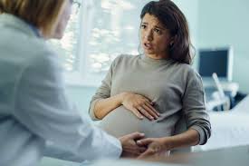 11 pregnancy symptoms not to ignore