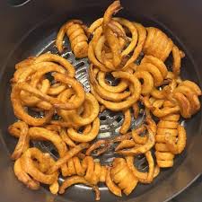 curly fries in an air fryer