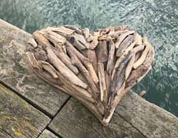 Driftwood Heart 60 Cms Dorset Gifts