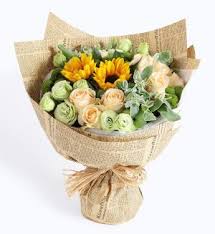 You can also get champagne, food hampers, baby hampers, stuffed toys and koko black. Graduation Flowers Delivery Melbourne Graduation Bouquet
