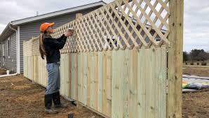 how to build a diy privacy fence easy
