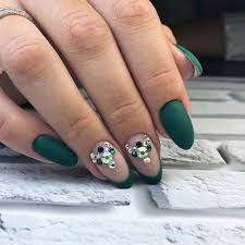 The nail art designs include simple floral designs, dot designs, geometrical shapes and embellished nail designs are much popular nowadays. Winter Nail Designs 2021 Cute And Simple Nail Art For Winter Ladylife