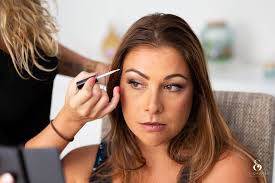 julie sch makeup artist vérifiez la