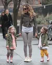 Sarah jessica parker shares a photo of her twins on their 7th birthday sarah jessica parker shared this image of her twin daughters to her instagram account to wish them happy birthday, june 22, 2016. Pin On Kids Style