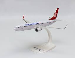 Модель самолета boeing 737 800 turkish