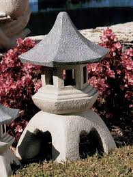 Japanese Paa Lantern Sculptures