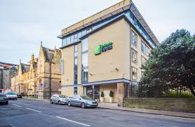 Near the m8 motorway, holiday inn® edinburgh hotel is handy for the city centre and all its attractions. Holiday Inn Express Edinburgh Royal Mile An Ihg Hotel Edinburgh Updated 2021 Prices