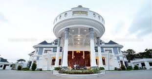 The Largest Mansion In Kerala Here