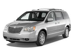 2010 chrysler town country s