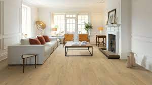 lay laminate flooring