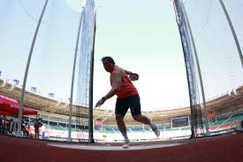 The men's discus throw has been present on the olympic athletics programme since 1896 (one of two throws events at the first olympics, alongside the shot put). What Are Field Events In Athletics Activesg