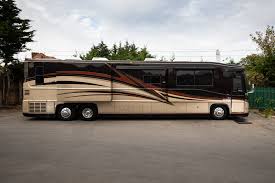 luxury newell coach for hire jenson