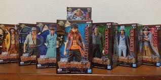 All the one piece characters are having a party from the east blue to the grand line. Movie One Piece Stampede Dfx The Grandline Men Complete Set Of 8 Characters Plus 2 Additional Colours Toys Games Bricks Figurines On Carousell