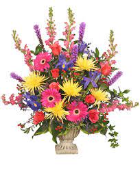 See prices at all 15 funeral homes and read 1 reviews. Funeral Flowers From Karen S House Of Flowers Custom Creations Your Local Universal City Tx