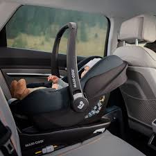 Maxi Cosi Cabriofix I Size Baby Car