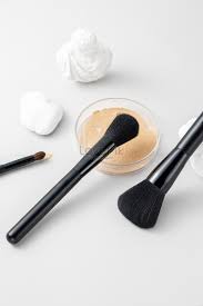 beauty tools makeup brush picture and