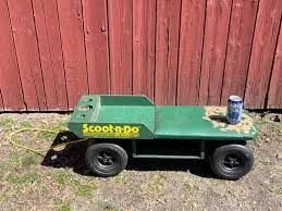 1986 Scoot N Doo Rolling Garden Cart