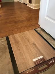 using diffe color vinyl plank floor