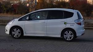 The 2010 honda fit technically does have some competition. Honda Jazz 2010 Test En Rigtig Honda Youtube