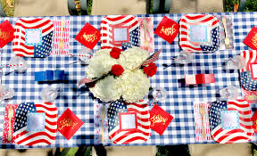 memorial day party pop of gold