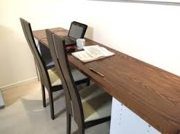 先日の引っ越しに伴い カウンターテーブルを自作diyすることにしました これまでは diyという言葉さえ知らなかった私ですが ちなみにdo it yourselfの略らしい 見た目はなかなか良いものにまとまったので そ カウンターテーブル インテリア 家具 インテリア