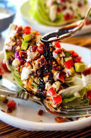 outback wedge salad with blue cheese
