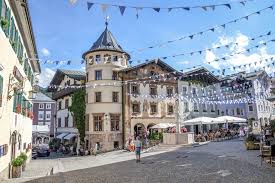 Read hotel reviews and choose the best hotel deal for your . Berchtesgaden Excursion Destinations Around Eugendorf