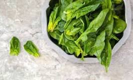 How do I know if spinach is bad?