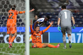 Juventus hosts porto in a champions league game, certain to entertain all football fans. Cristiano Ronaldo Rages At Penalty Decision As Porto Down Juventus In Champions League In Pictures The National