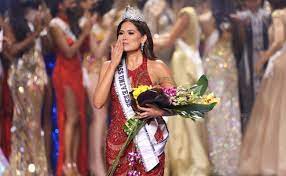 The second indian to win the 'miss universe' title, lara dutta was crowned in 2000. 1rmsj2g0i6goqm
