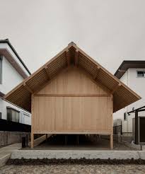 Tomoaki Uno Architects Completes Wooden