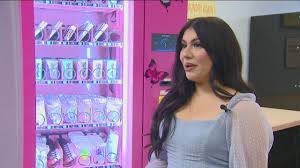 idaho makeup artist sets up vending