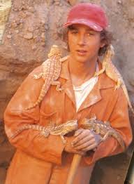 Stanley is the protagonist of holes, although he is an unlikely hero. Caveman Stanley Yelnats Holes Holes Photo 37092092 Fanpop
