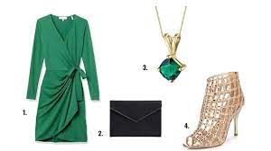 color jewelry goes with a green dress