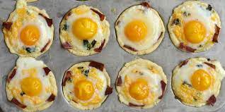 low fodmap egg cups with turkey bacon